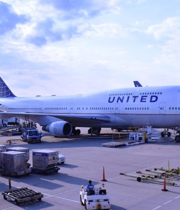 airplane, narita airport, united airlines, united airlines, united airlines, united airlines, united airlines, united airlines
